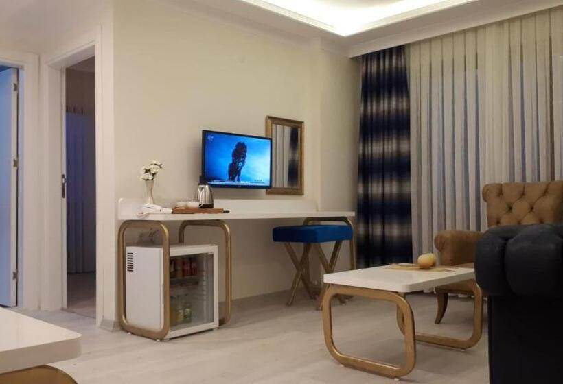 هتل Casablanca Suites