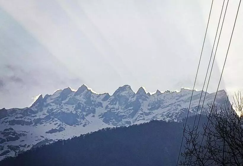 Hotelli Montanamar Lachung