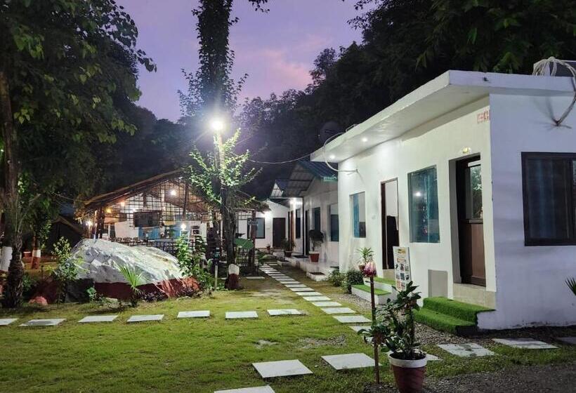 Hotelli One 2 One Resort