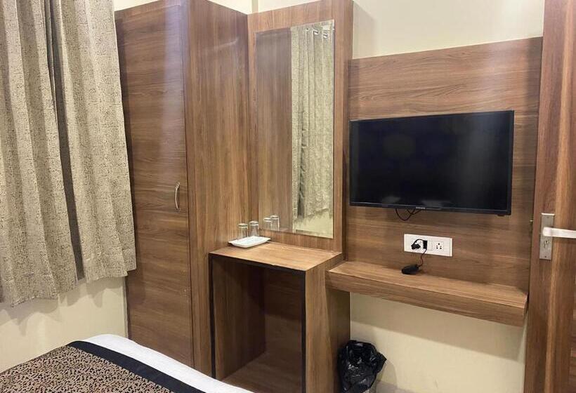 ホテル Ridhi Sidhi Residency