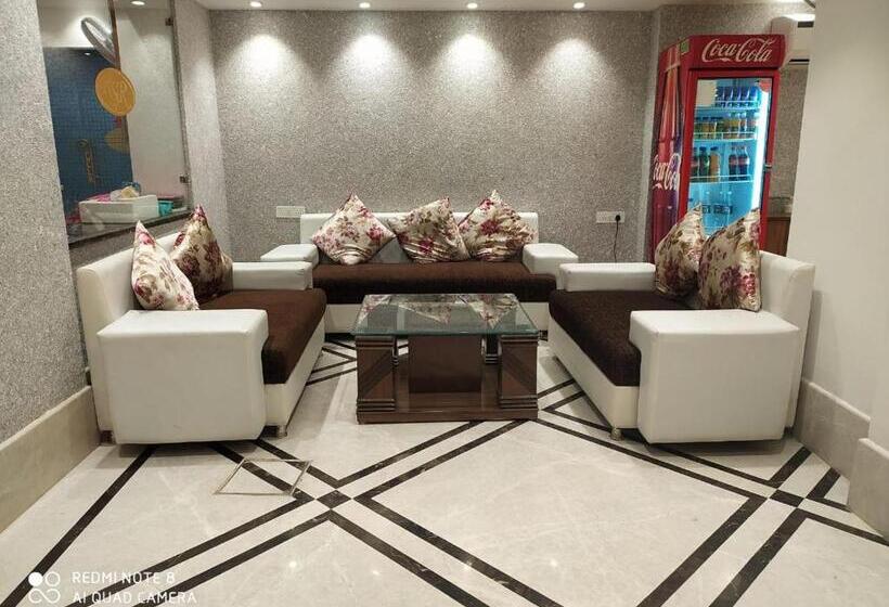 ホテル Ridhi Sidhi Residency