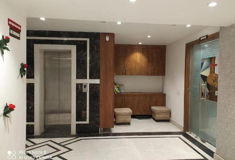 ホテル Ridhi Sidhi Residency