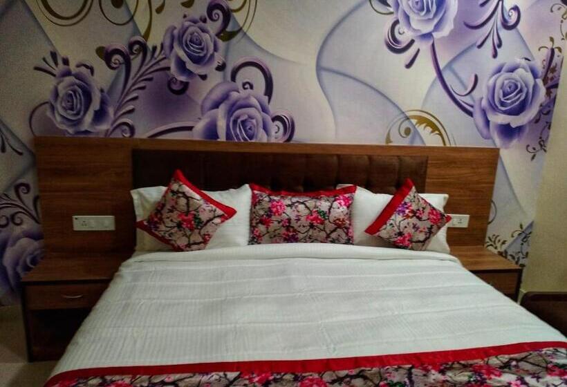 ホテル Ridhi Sidhi Residency