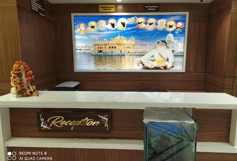 ホテル Ridhi Sidhi Residency