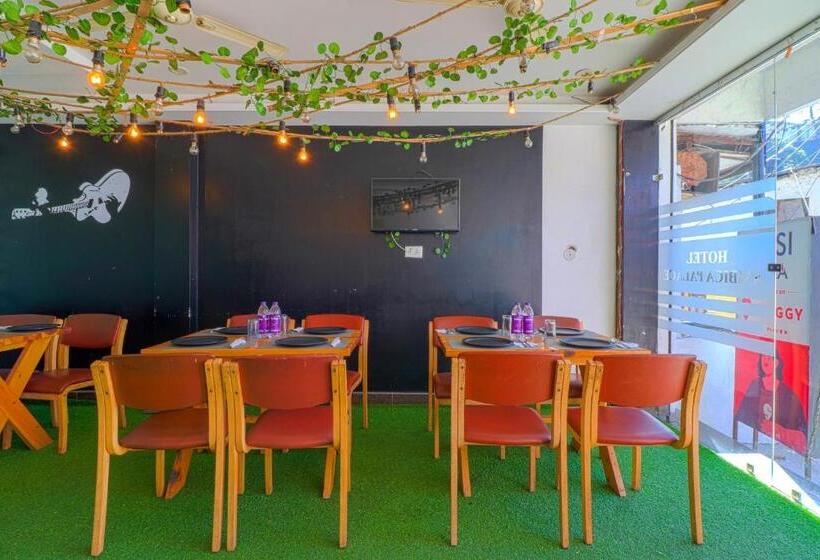 Hôtel S Square By La Casa