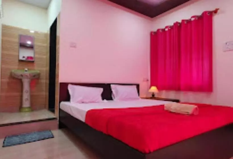 ホテル Serina House Malvan