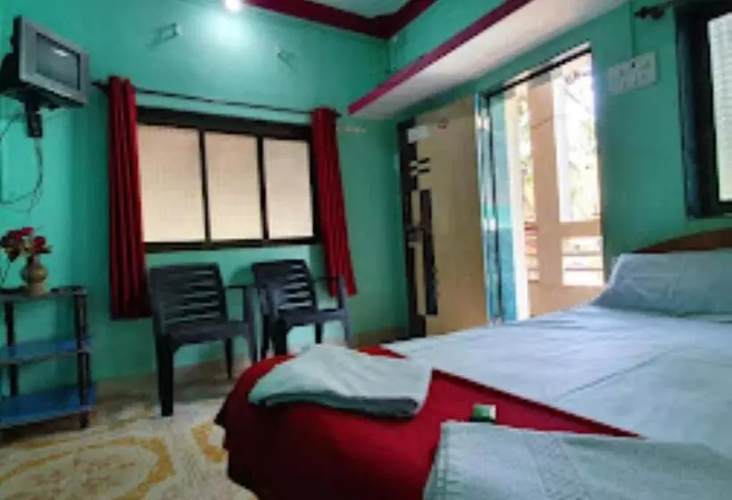 ホテル Serina House Malvan