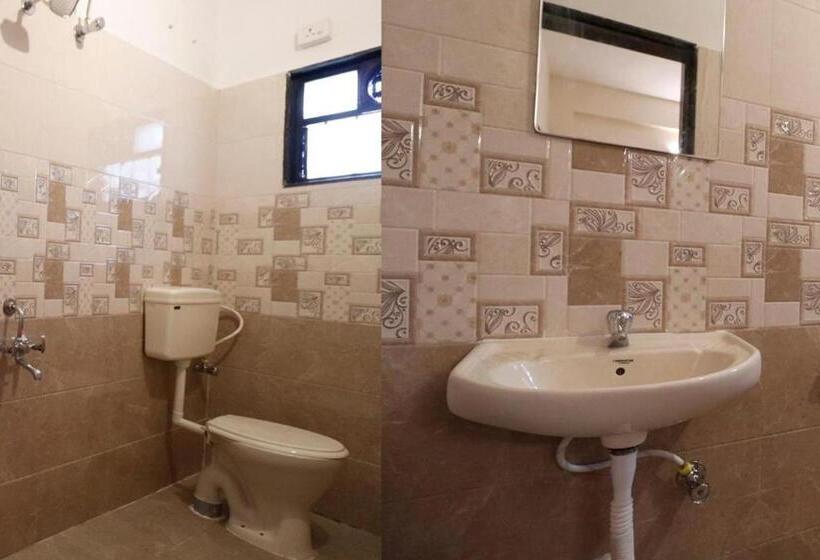 Отель The Pearl Inn