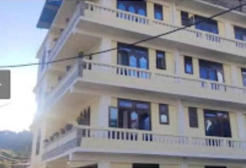 ホテル Tk Residency Arunachal Pradesh