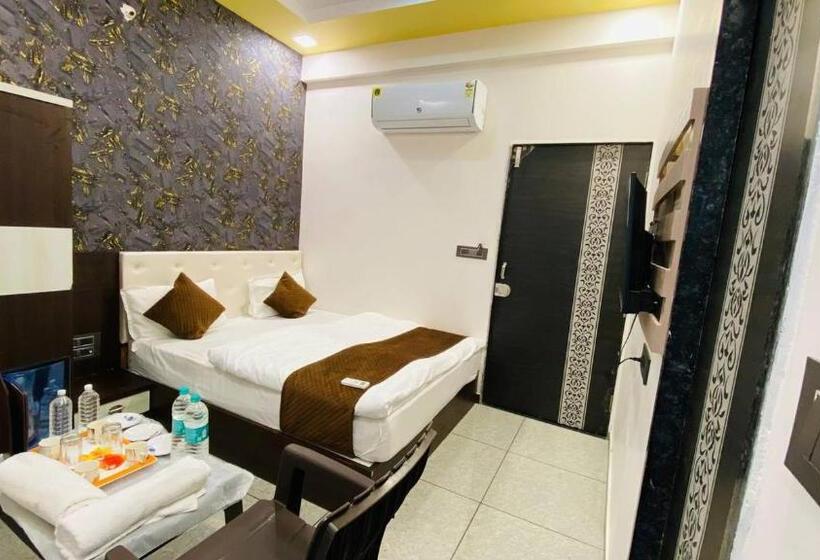 فندق Vijay Shree