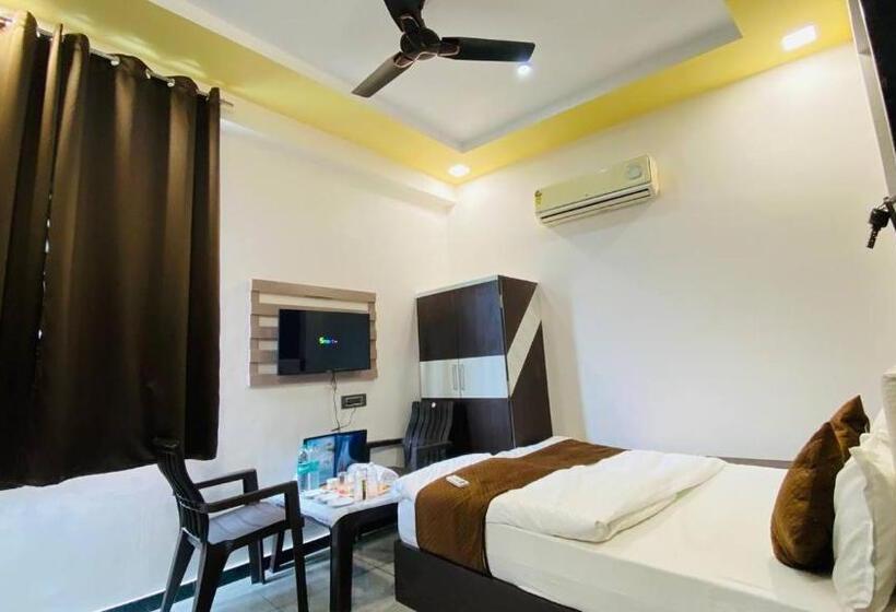 فندق Vijay Shree