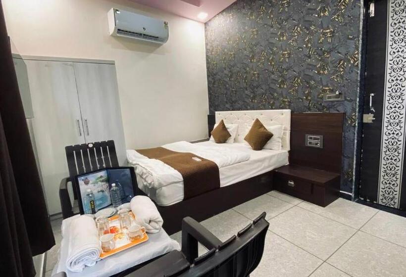 فندق Vijay Shree