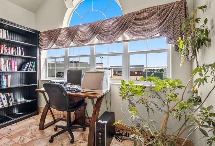 Microtel Inn And Suites Of Ste Genevieve