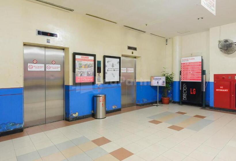 Namroom Hotel Glodok Mitra Reddoorz