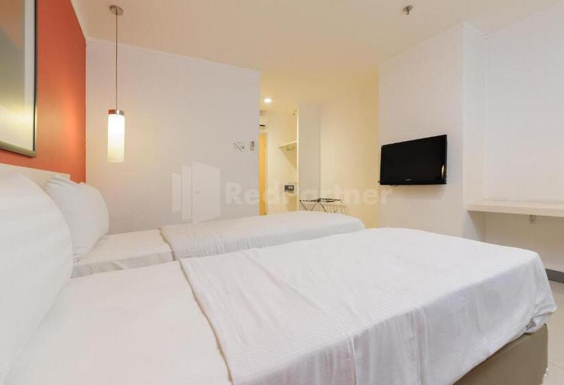 Namroom Hotel Glodok Mitra Reddoorz