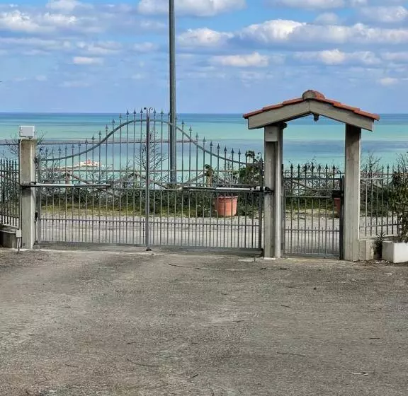 پانسیون Villa Acquabella