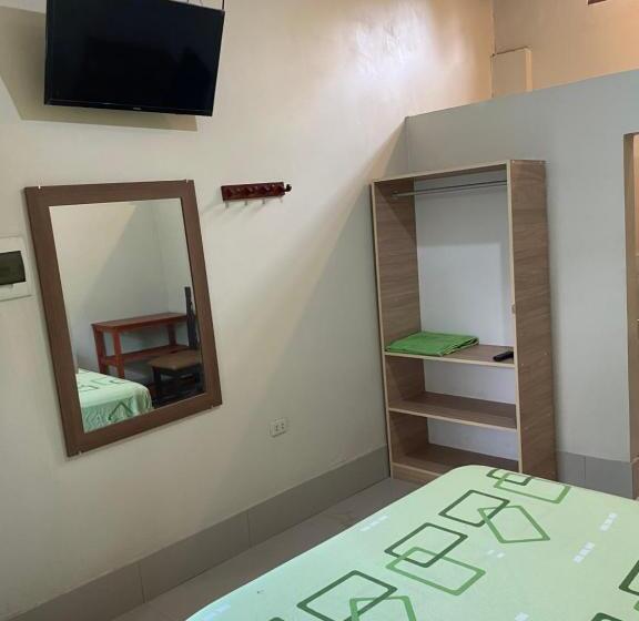 هاستل Residencial Carloz