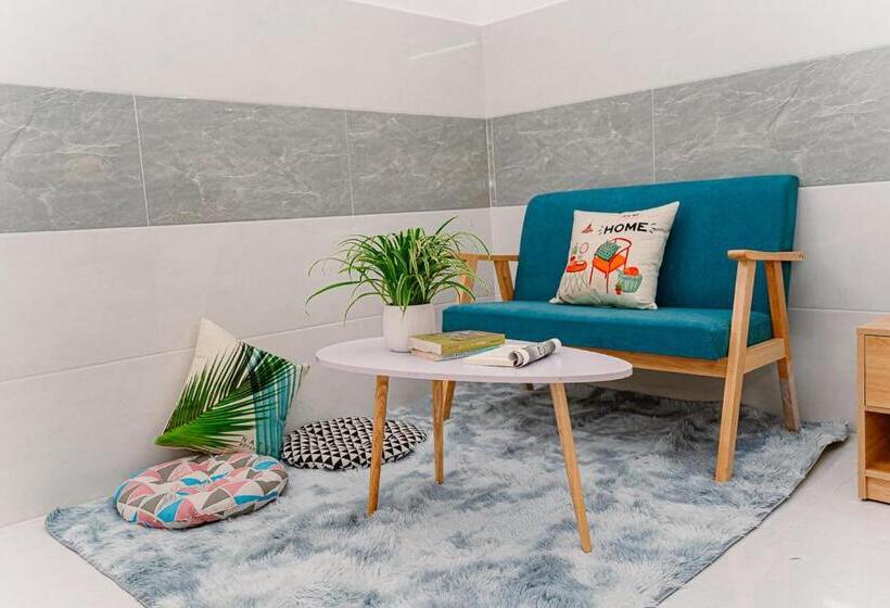 Aloha Saigon Premium Hostel By Local Travel Experts Newly Opened, Less Touristy Location, Spacious