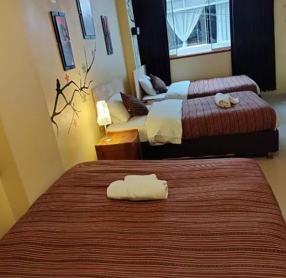 تختخواب و صبحانه Machupicchu Luxury Inn