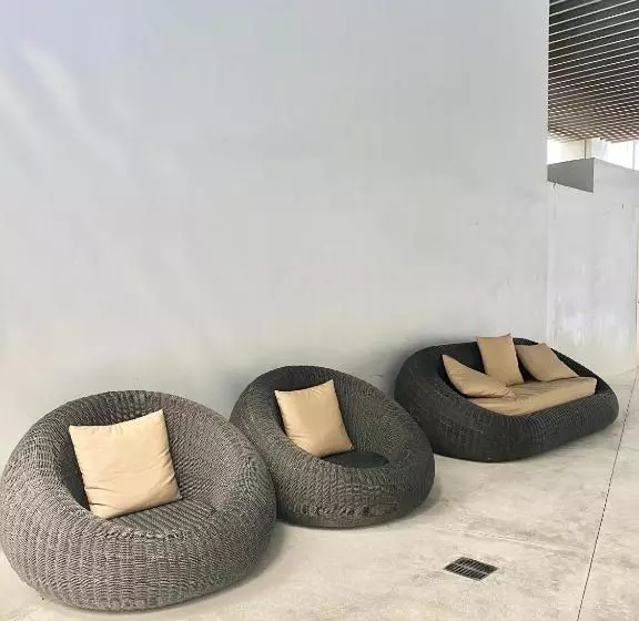 Condo Staycation Near Mall Of Asia Pasay City