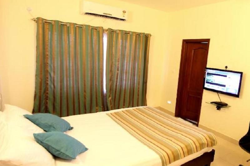 Dhanya Palace By Corporate Hotelz