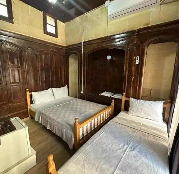 Hayadlı Konak Butik Otel