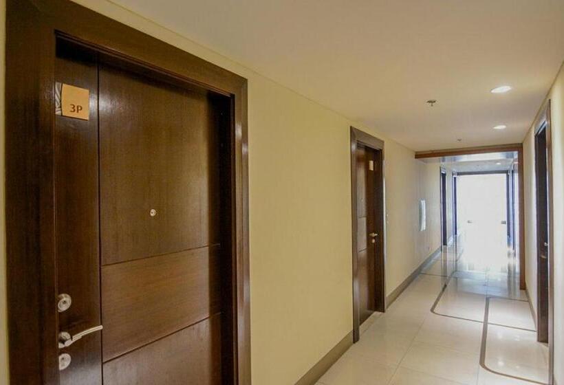 H&m One Palmtree Villas