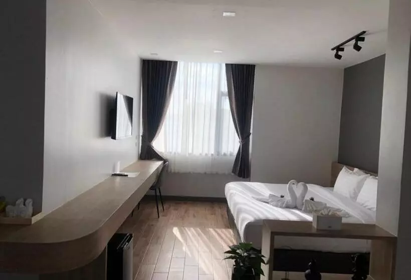 ホテル โรงแรม เดอะโมเดล การ์เด้น