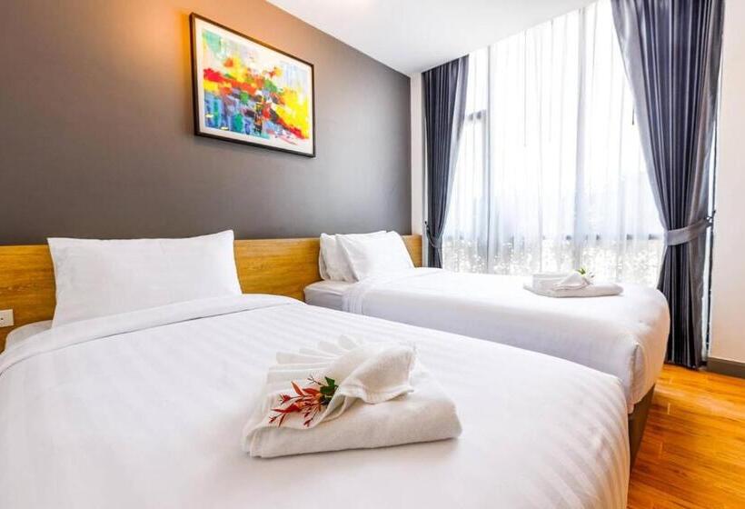 호텔 โรงแรม เดอะโมเดล การ์เด้น