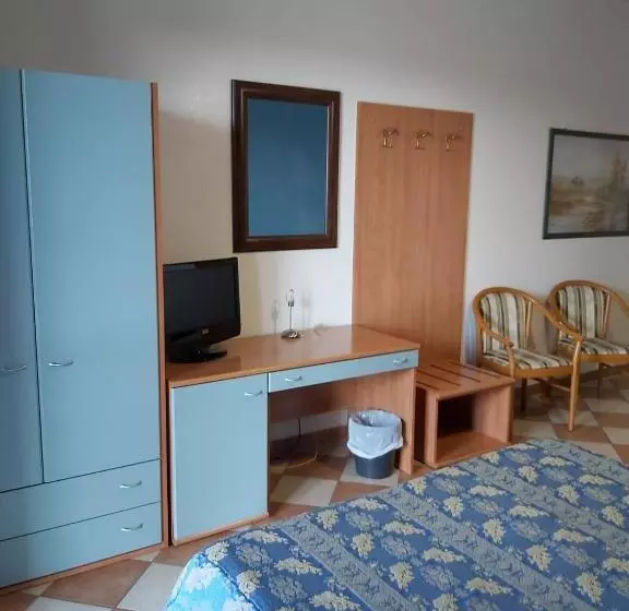 Hotelli Amira Palace