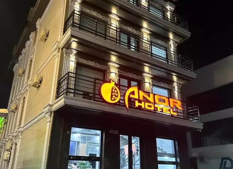 هتل Anor