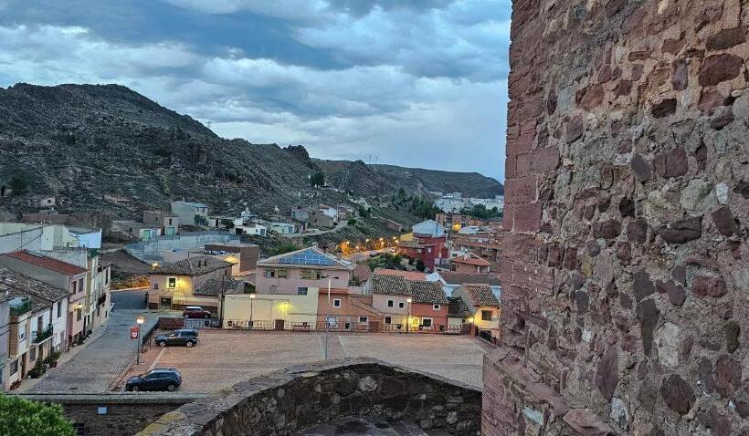 فندق Castillo De Illueca