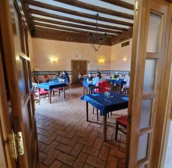 Hotel Castillo De Illueca