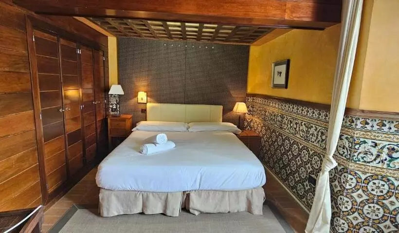 Hotel Castillo De Illueca