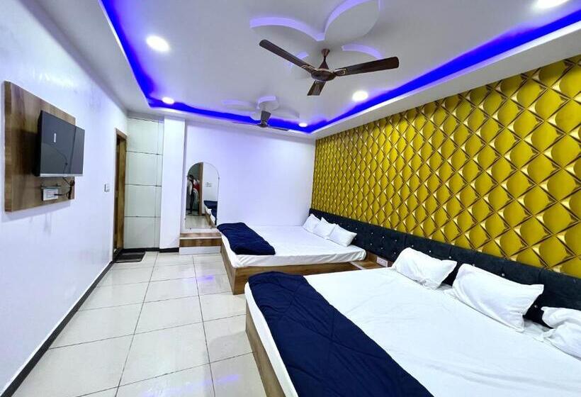 Hotel Chaudhary Palace