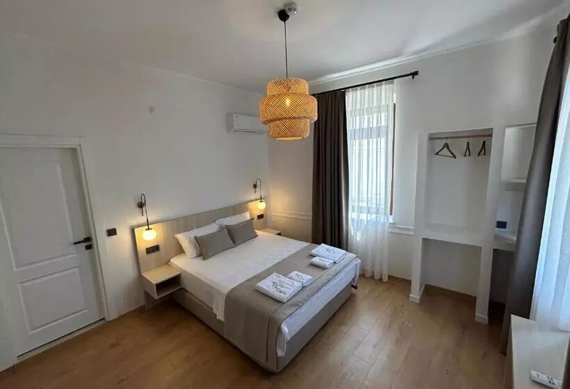 ホテル La Luna Nueva