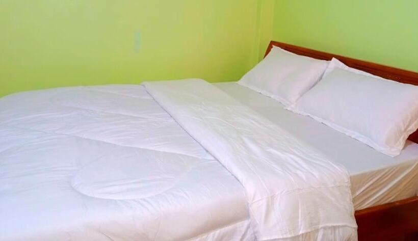 هتل Njata Country House