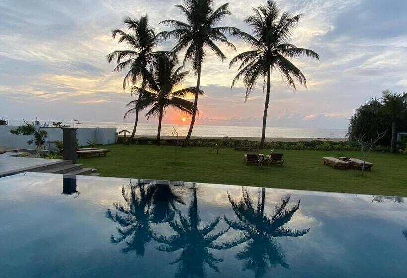 Отель Sea Star Boutique