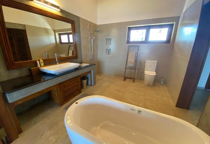 Отель Sea Star Boutique