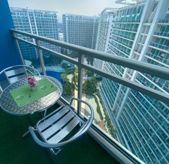 膳宿费 Condo Azure Staycation In Paranaque City View