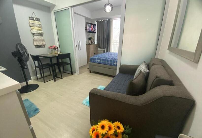 膳宿费 Condo Azure Staycation In Paranaque City View