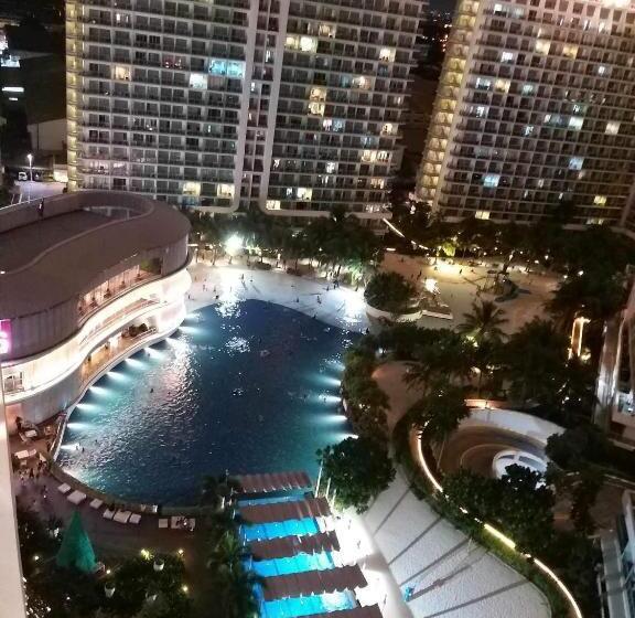 膳宿费 Condo Azure Staycation In Paranaque City View