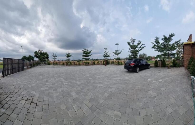 Pansiyon Joglo Wismono Prambanan