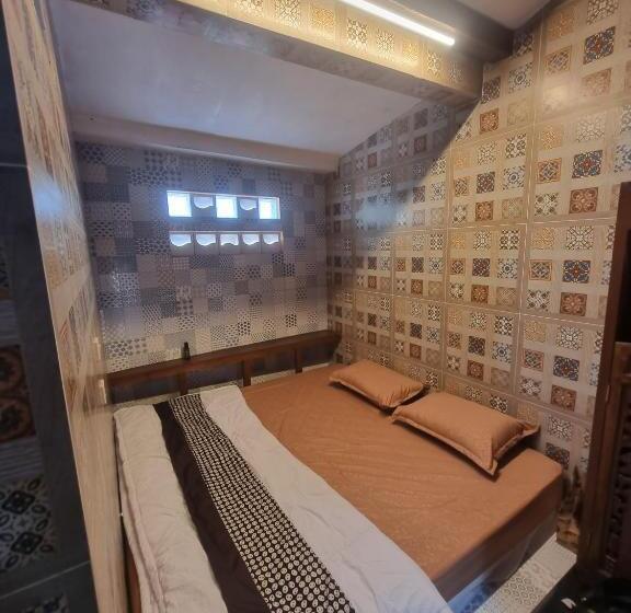 Pansiyon Joglo Wismono Prambanan