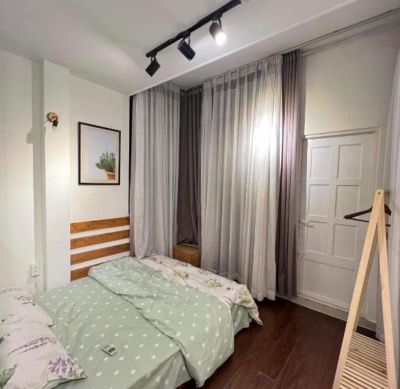 پانسیون Owen Homestay