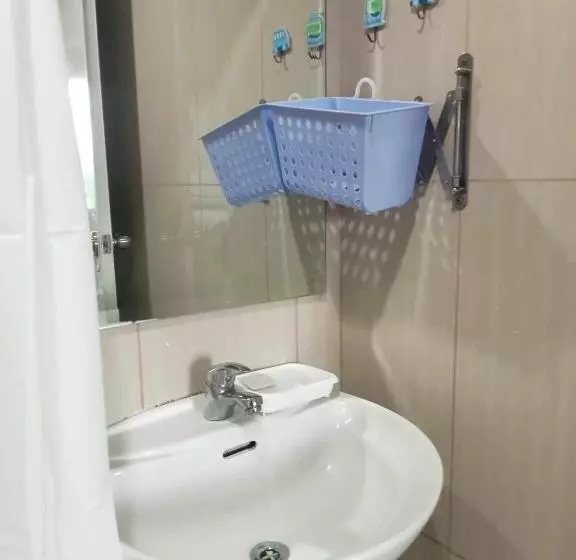 Shell Residences Moa 3