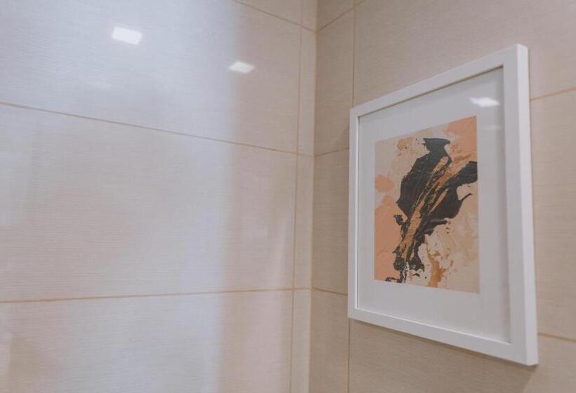 Uptown Parksuites Elegant 1br With Balcony And Washer