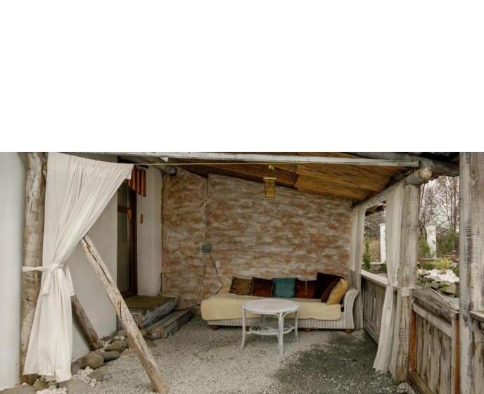 تختخواب و صبحانه Divinahome