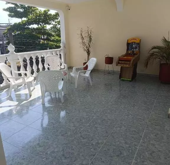 カプセルホテル Cambulos House