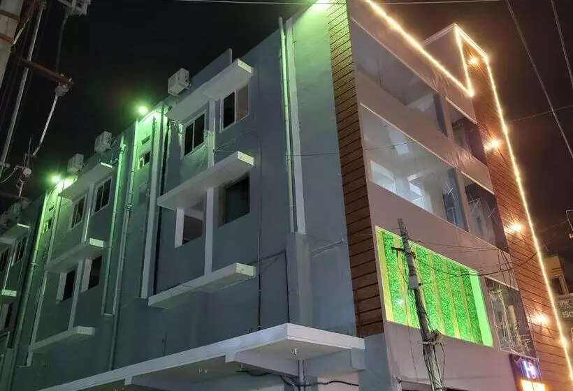 Hotelli Deepak Retreat